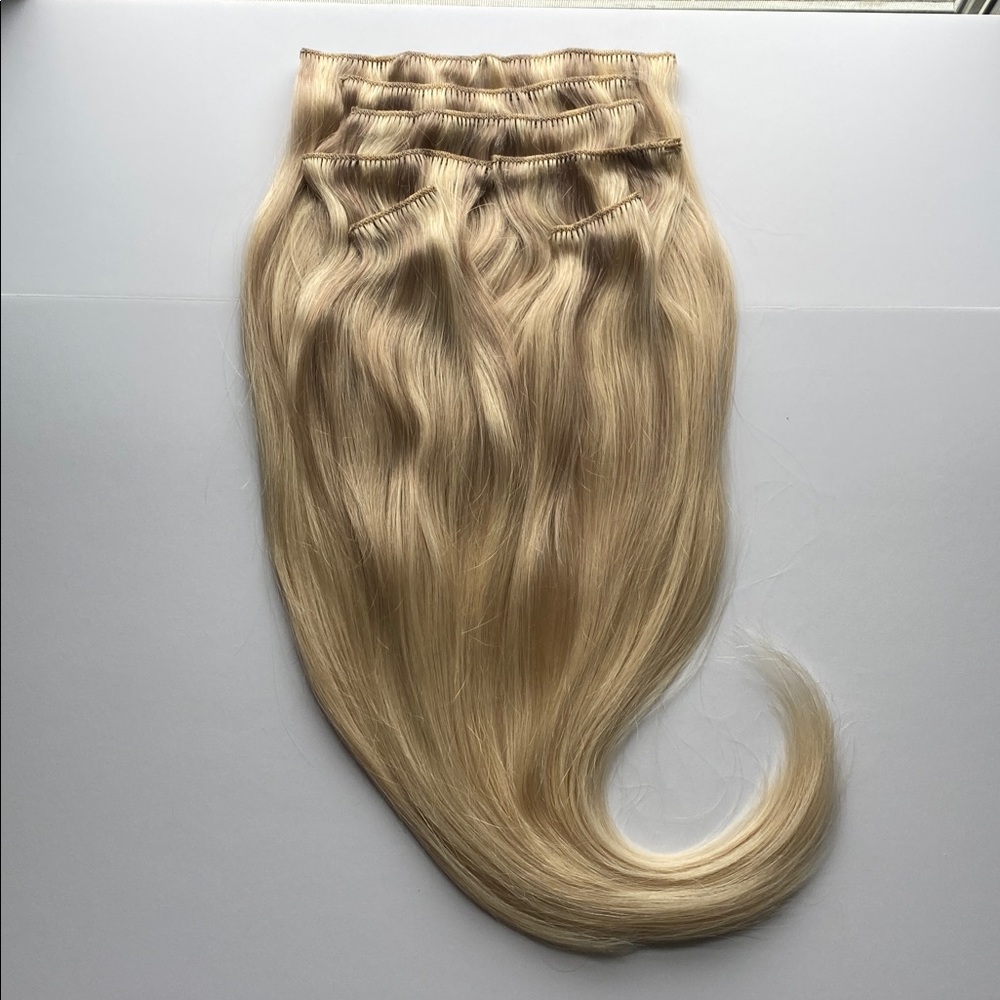 Double Weft Clip in Extensions Remy Human Hair Color #17/22/60 20 Inch 120g 7pcs
